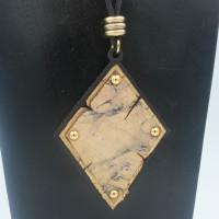 Collier Marmore